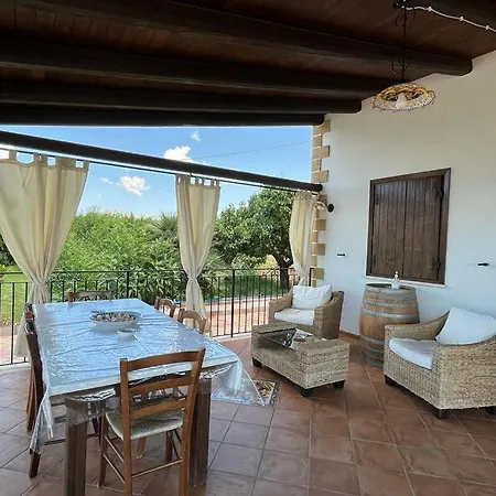 Delle Cecilie Villa Partinico