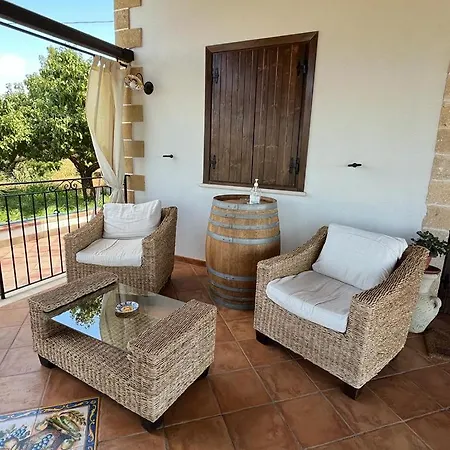 Delle Cecilie Villa Partinico