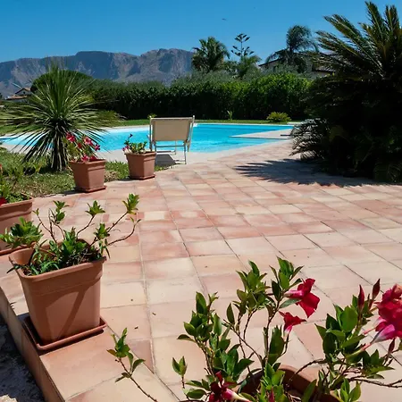 Delle Cecilie Villa Partinico